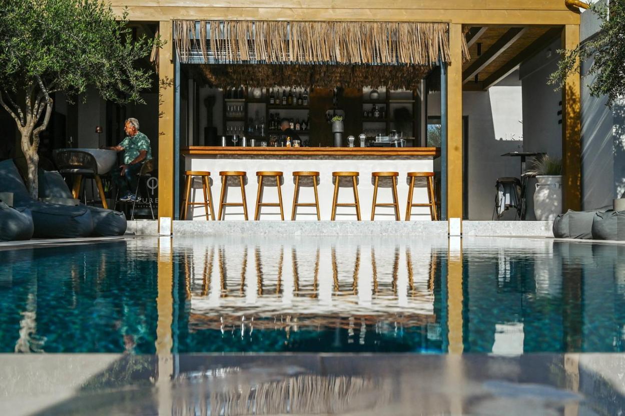 Ikaros Suites Amoudara  Экстерьер фото